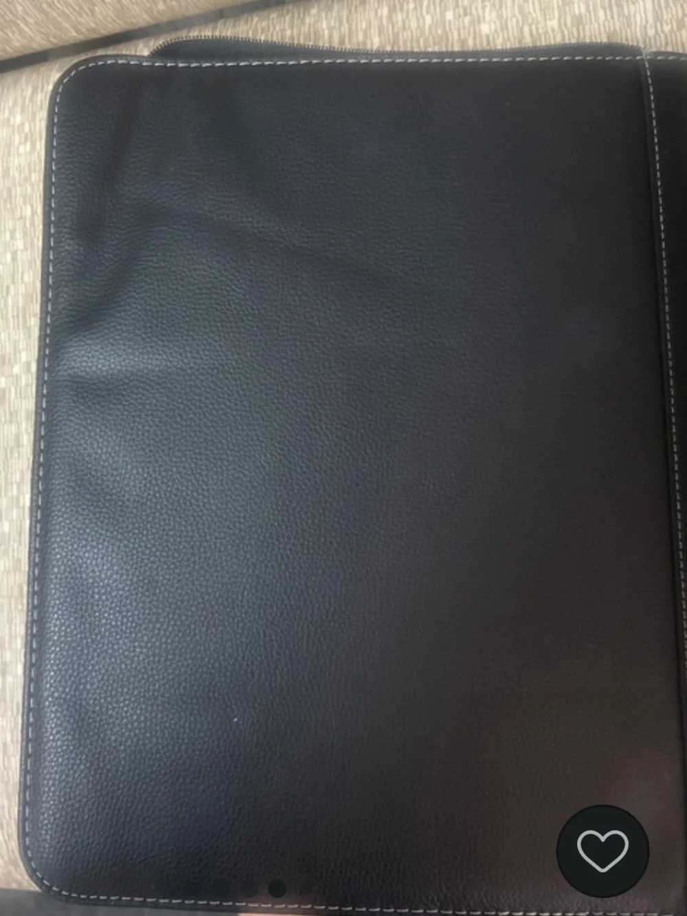 “Pre-Owned” Large Black Faux Leather Zip Around Portfolio W/Built In Calculator.